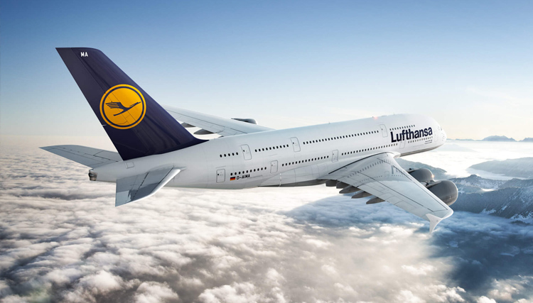 Lufthansa: Liczba rezerwacji do USA wzrosła o 40 procent 